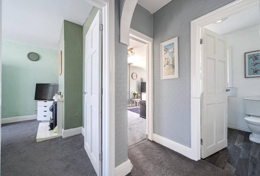 1313405-16-685405...