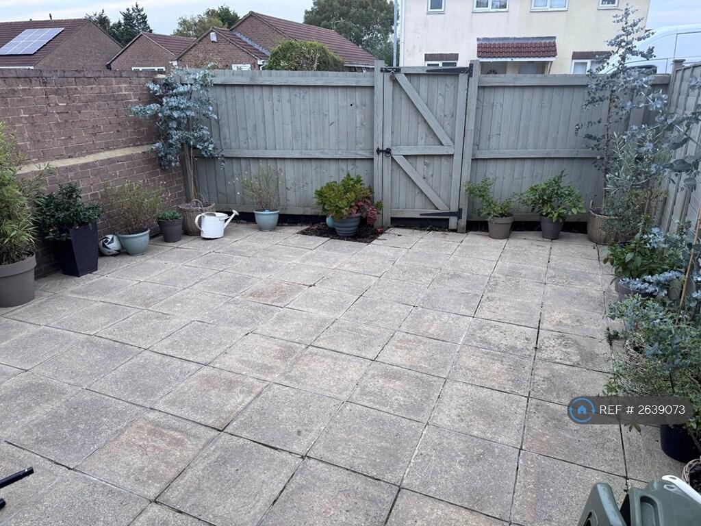 Enclosed Private Rear Garden