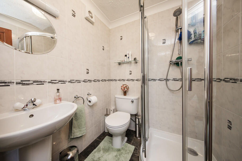 En Suite Shower t...