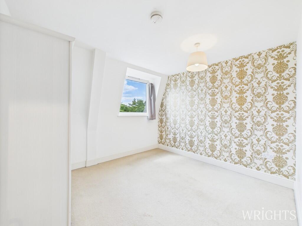 CAM02796G0-PR0466...