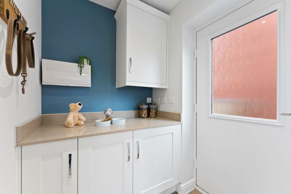 WEB The Holly Showhome Wain Homes-30.jpg