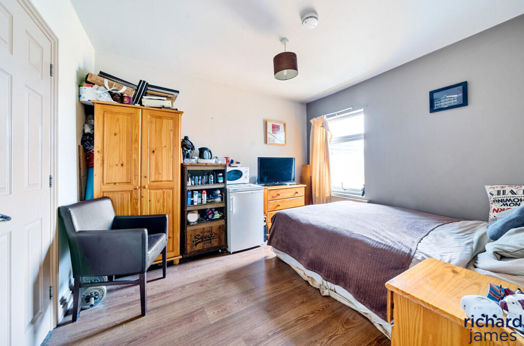 c306fafa-8ad2-40c...