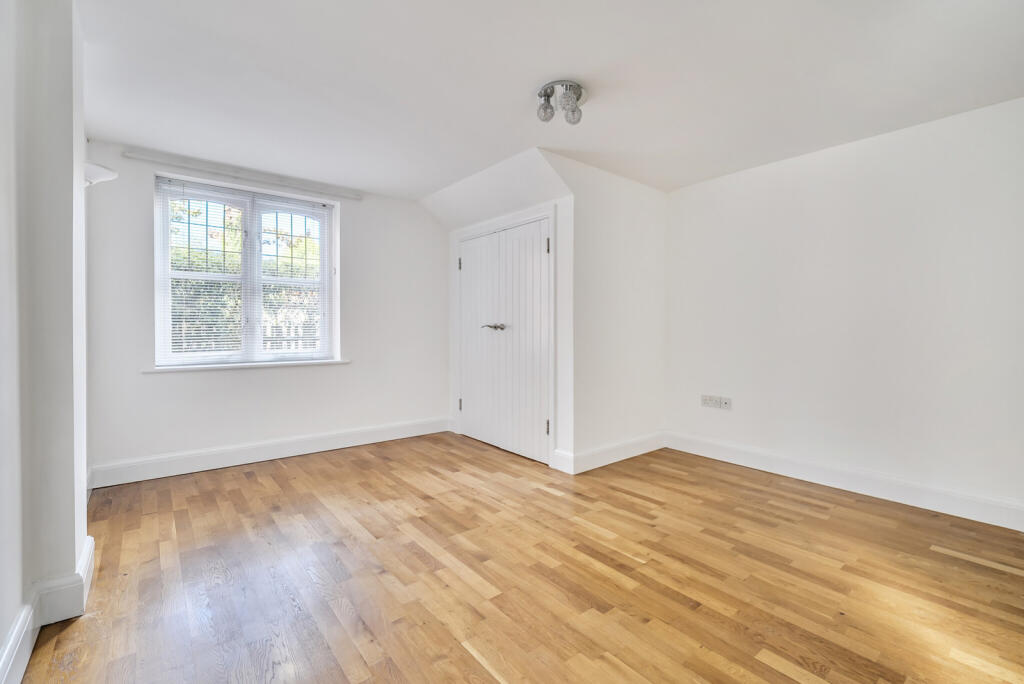 1350442-19-68c2eb...