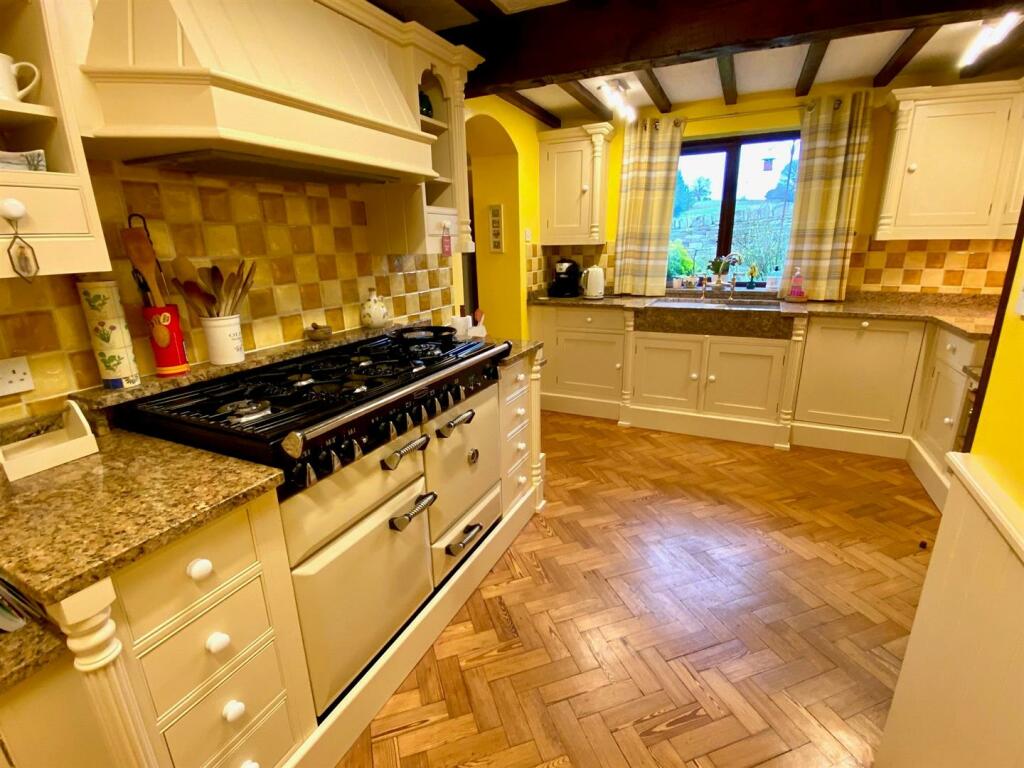 sunday school kitchen 1.jpg