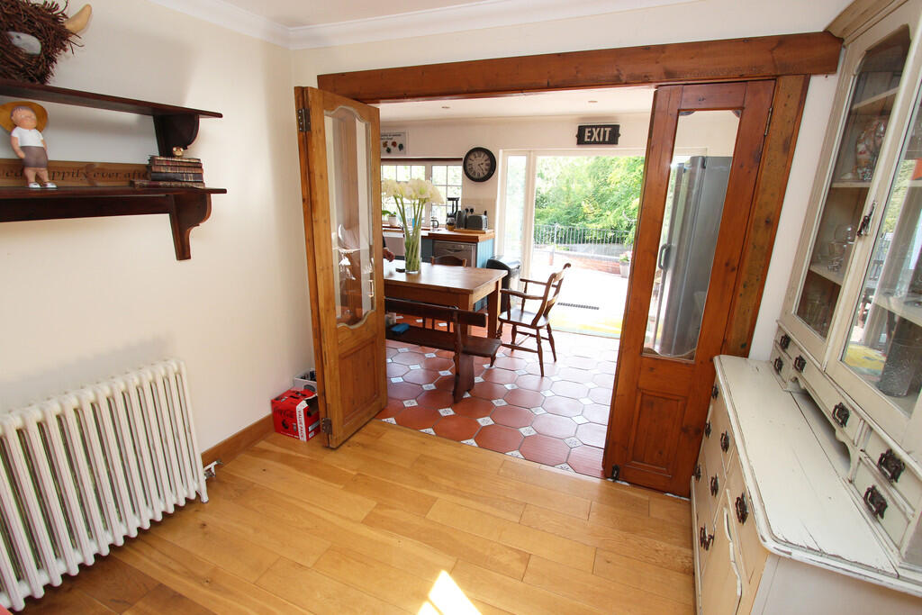Kitchen Access Fr...