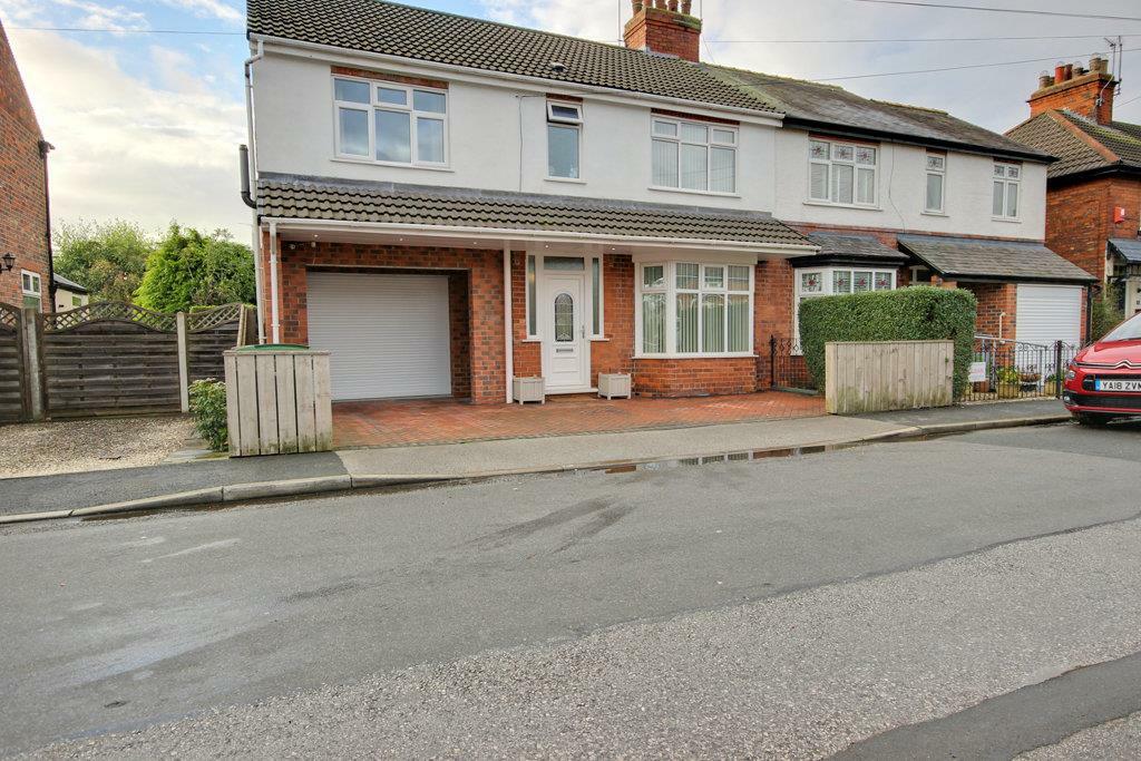 What a superb family home!