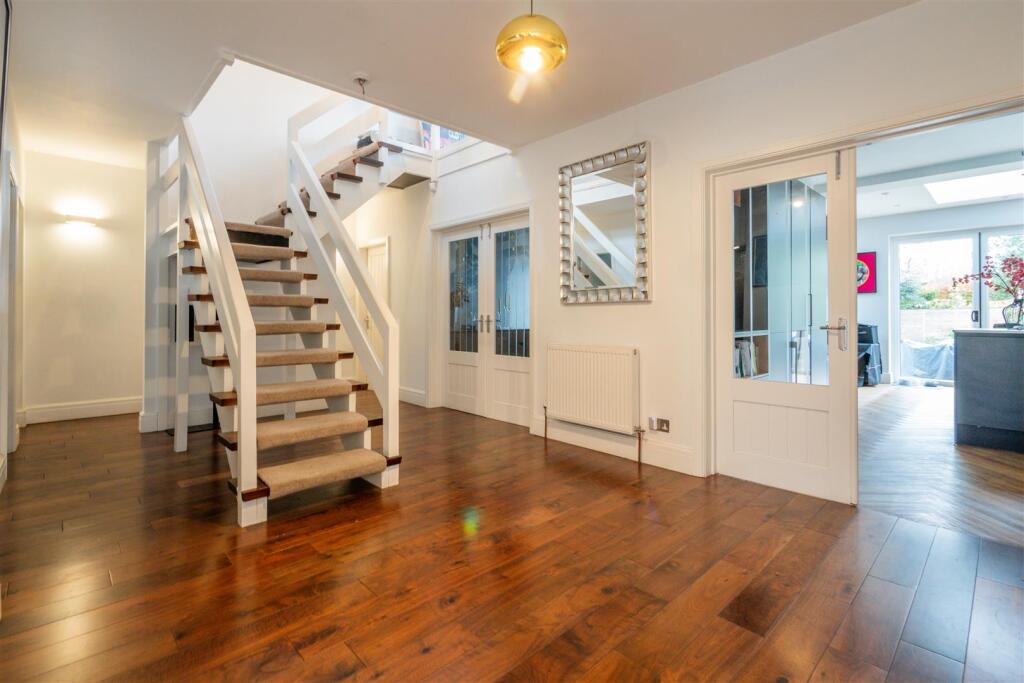Entrance Hall Aspect 3