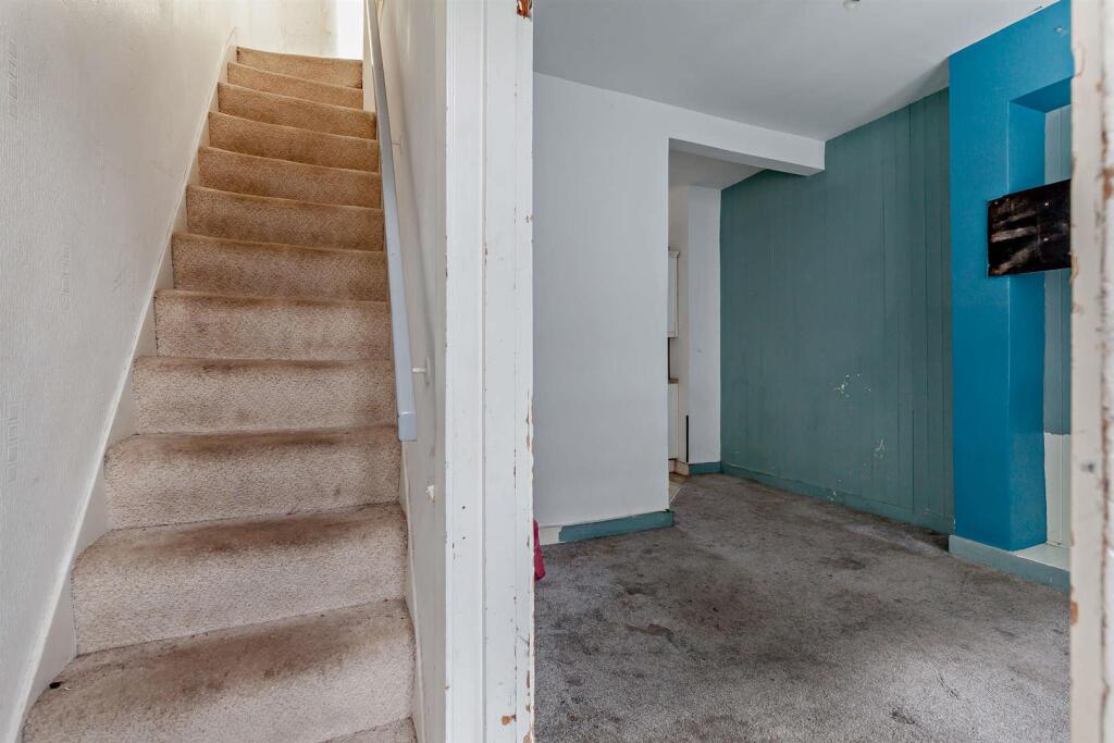 8669132-interior08-800.jpg