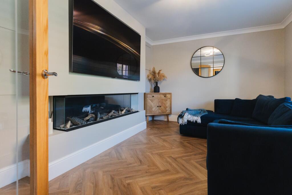 Woodchester EweMove 5