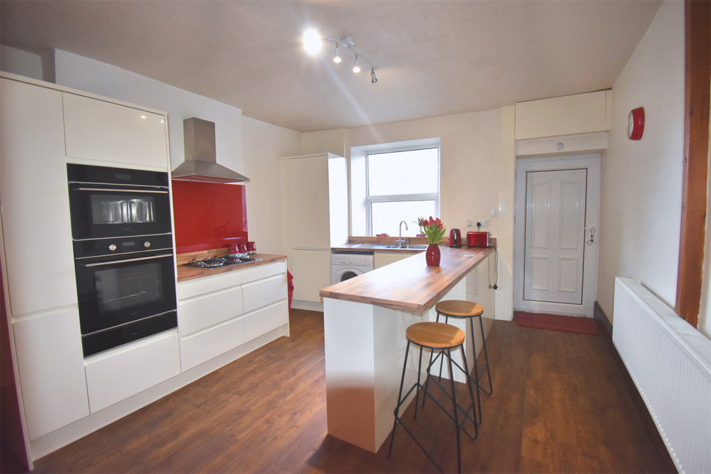 Fitted Kitchen 