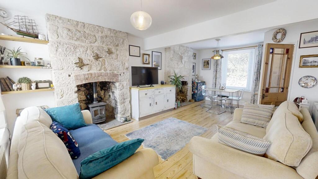 St-Georges-Road-Portland-Dorset-UK-06022025_131217