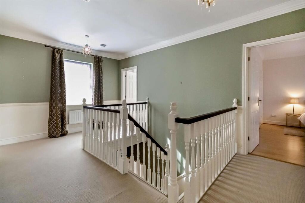 8665184-interior09-800.jpg