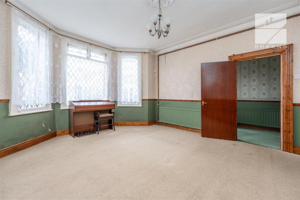 97 Hall Lane_0003.jpg