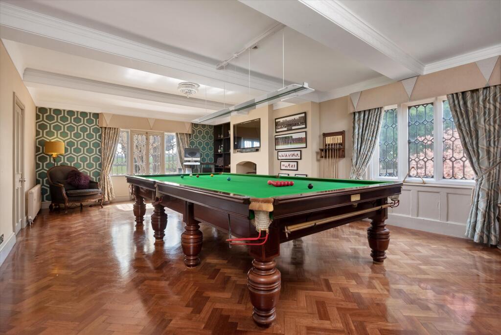 Snooker Room