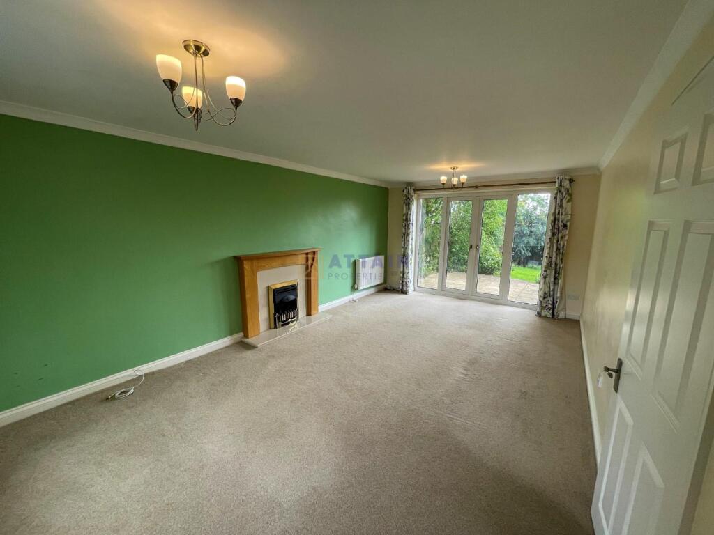 Living Room.jpg