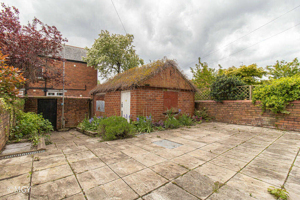 56 Sandringham Ro...