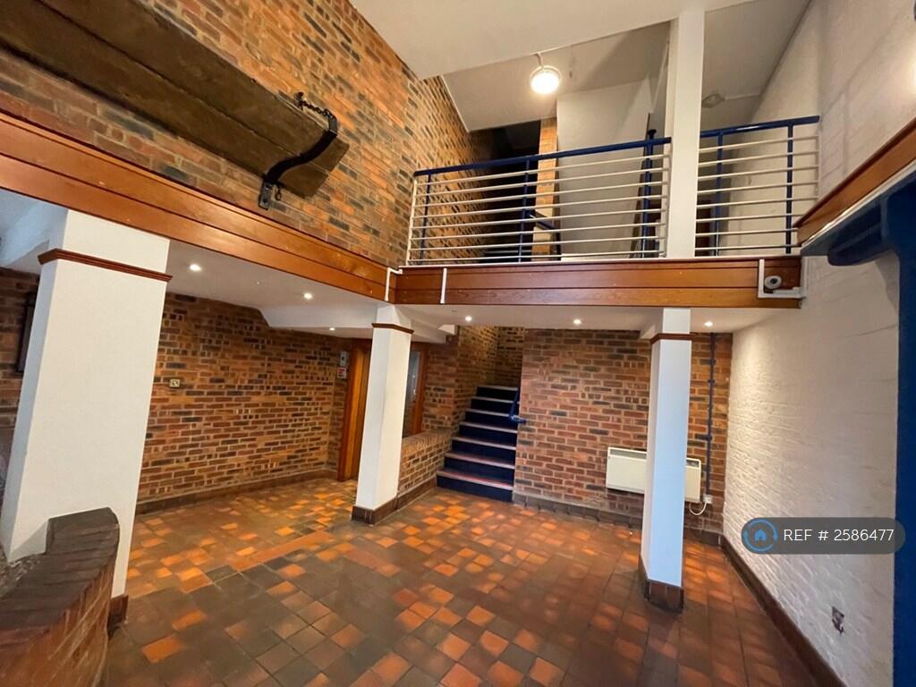 Lift Lobby 