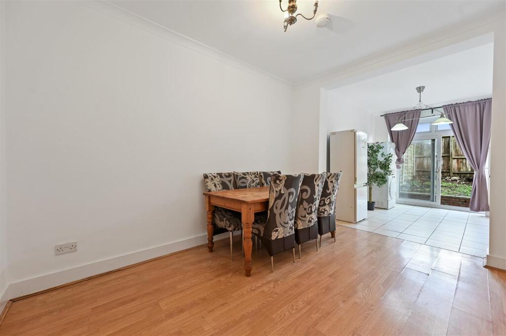 RCTPC- 60 dunbar lane- dining area 6 (1).JPG