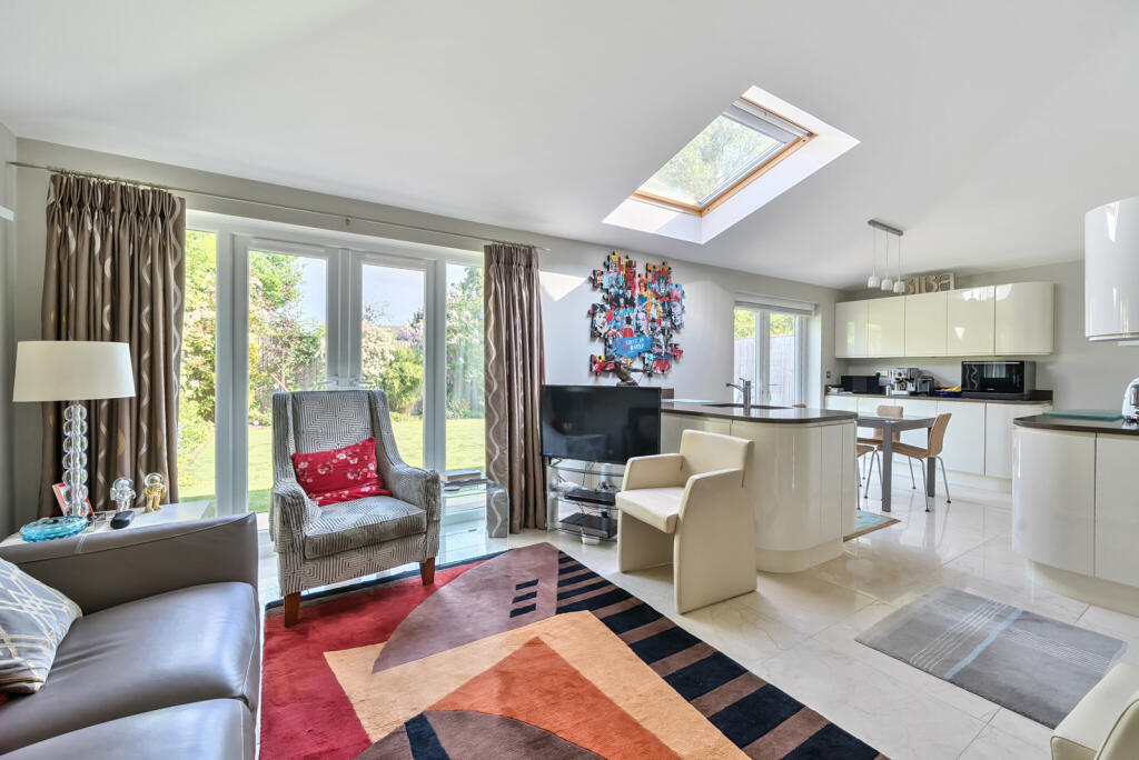 22-681b25cf7eabe-...