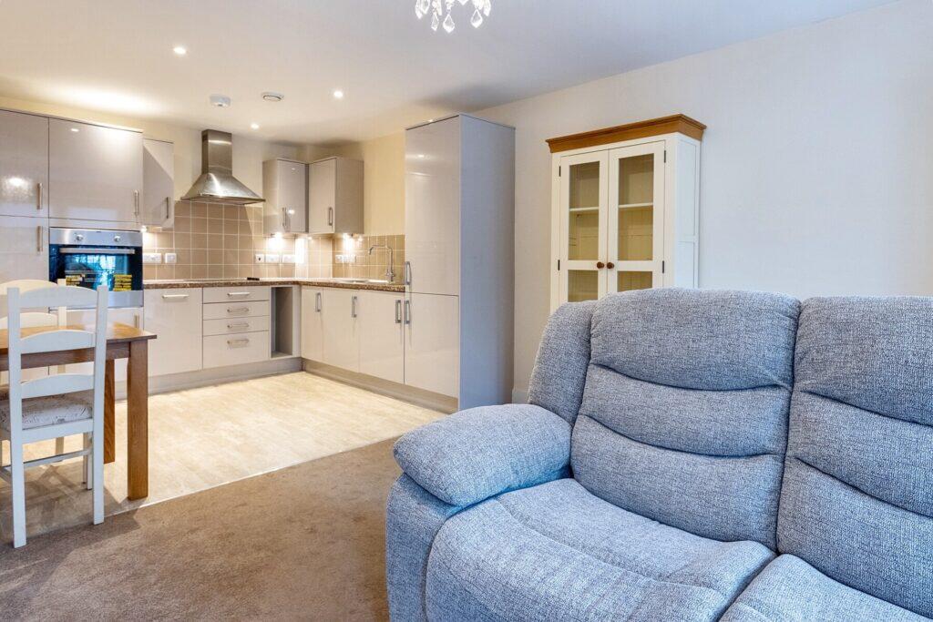 Whiston Court-Lounge Overview