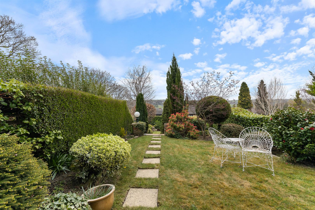 36 Upper Batley, Low Lane 05_297.png