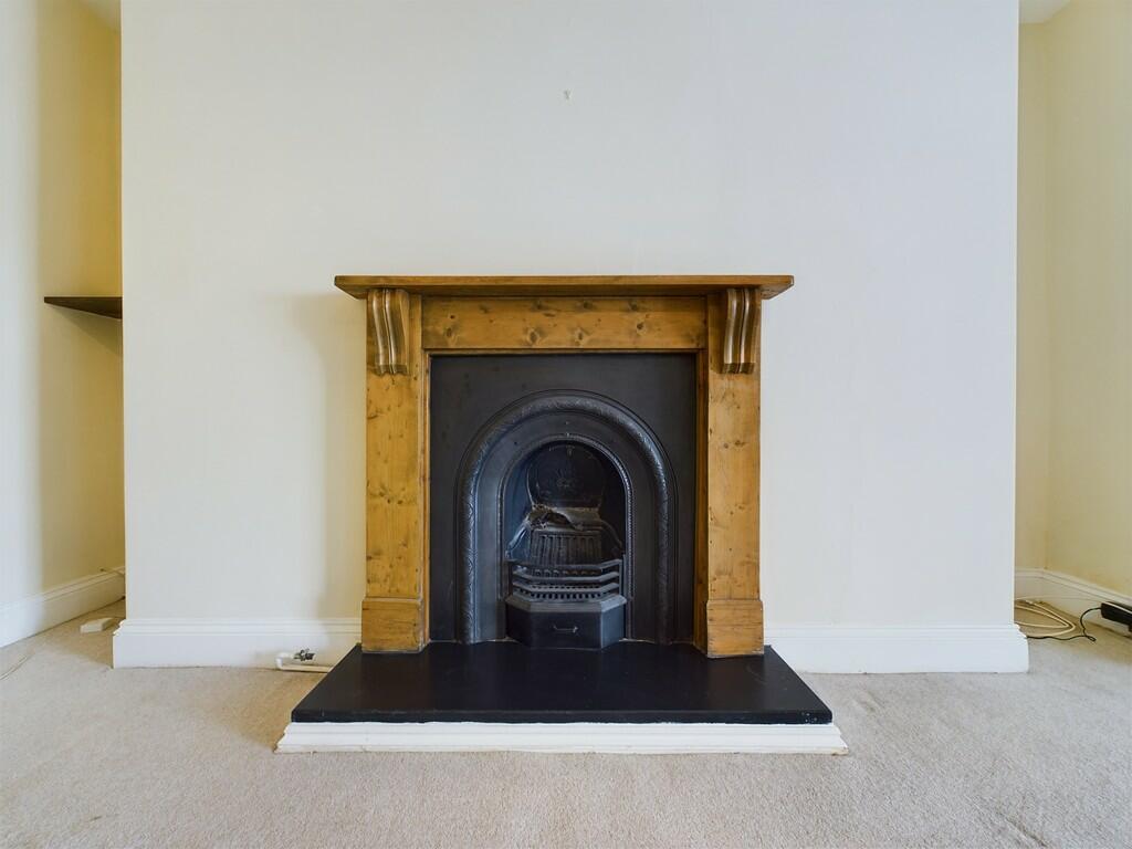 CAM02089G0-PR0310...