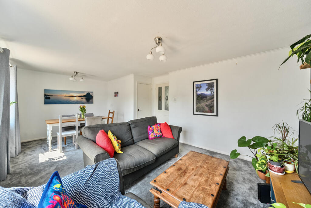 32-682383e99c926-...