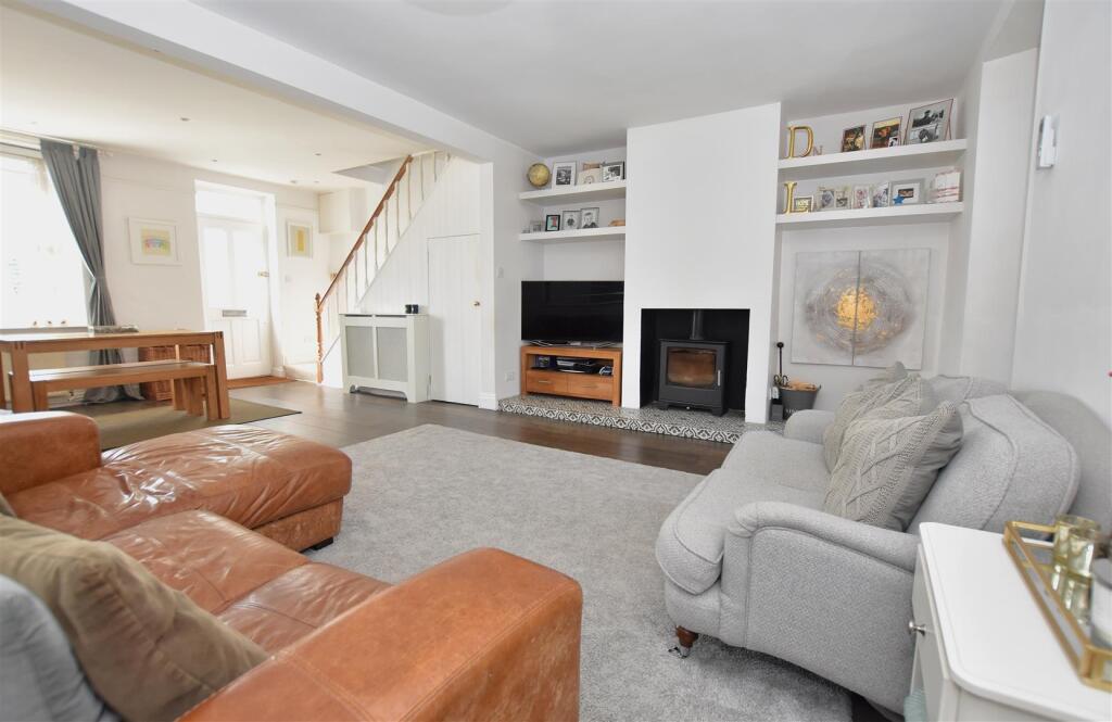 Open Plan Living II.JPG