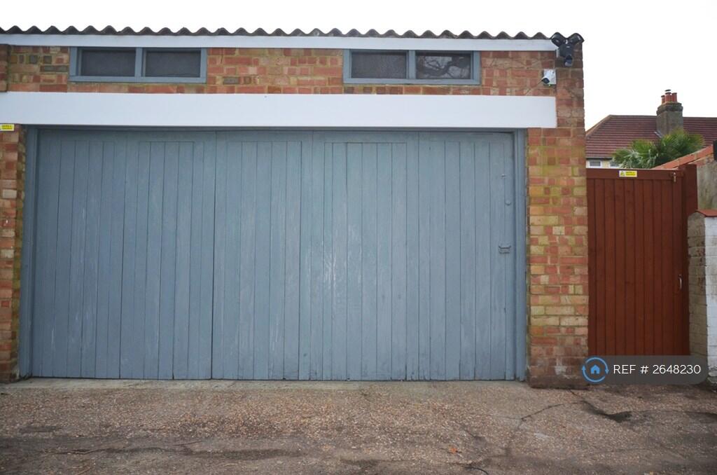 Garage1