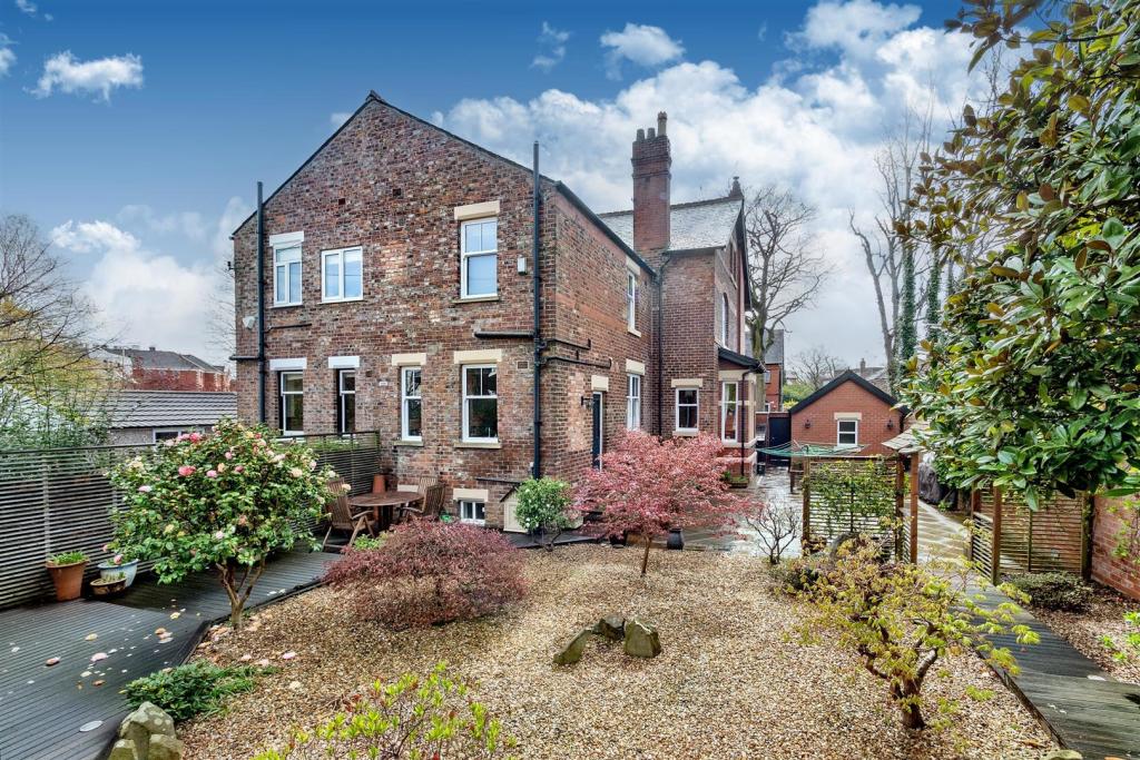 Rear of Property.jpg