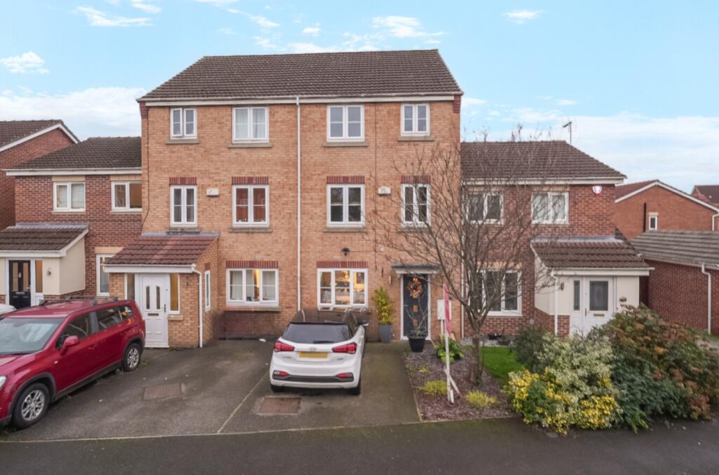 -6929931f033db-l-1384972 (2)