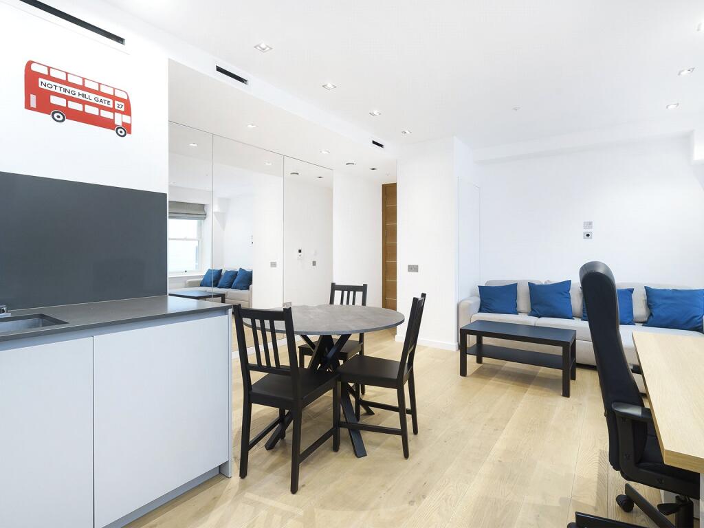 Aldwych Chambers
