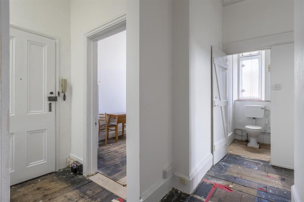 59 New Dover Rd-11 Hall to Kitchen.jpg