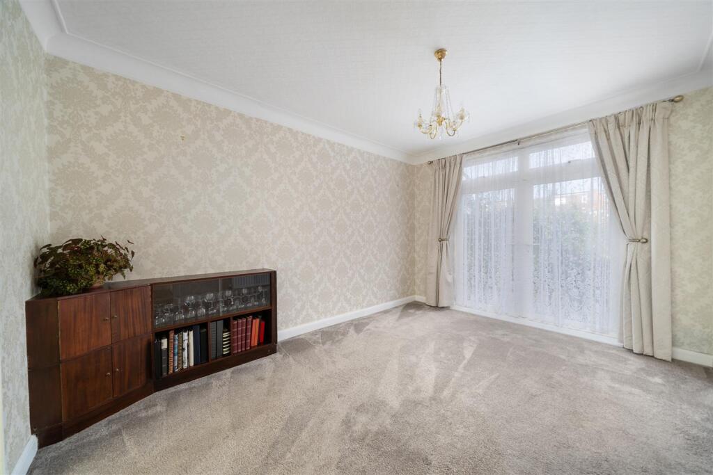 Buckleigh Avenue