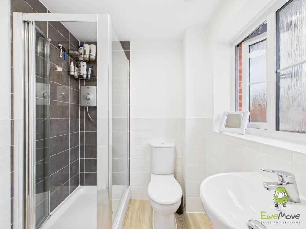 En-suite EmilyDimelowEwemoveWhitchurchandNantwich