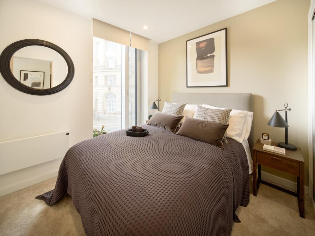2 Bed - Image 10