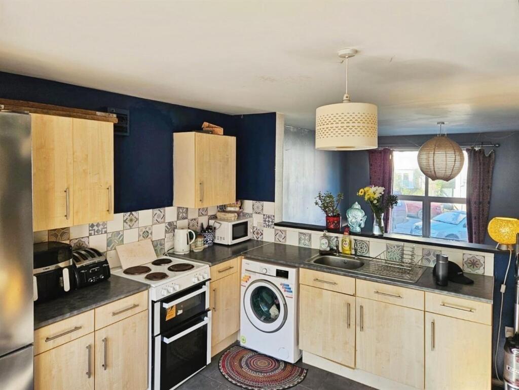 06791c52-E-4A82-9CDD-73E763CB5A93-2208-000000EE6B7