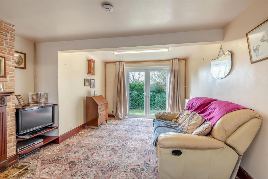 8637166-interior19.jpg