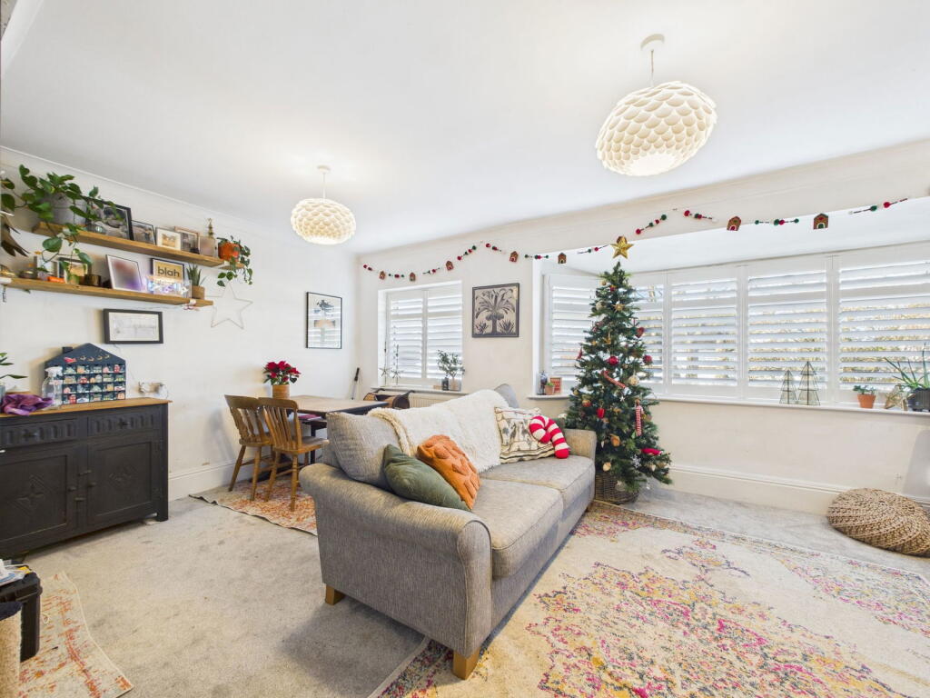 Shirley Drive, Worthing BN14 9AZ