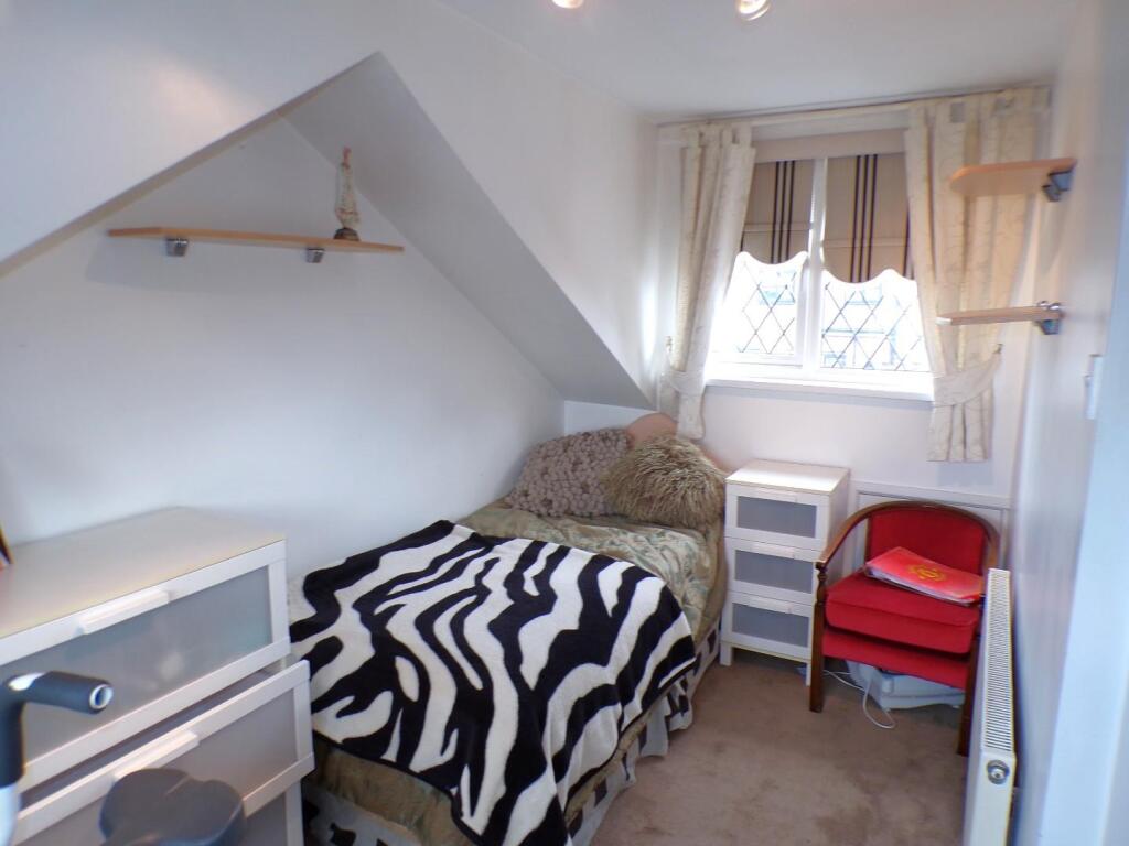 ProspectDv25bed3.JPG