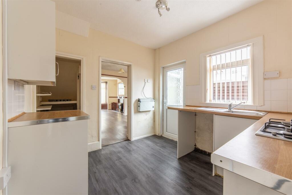 29 Wainfelin Rd-14.jpg