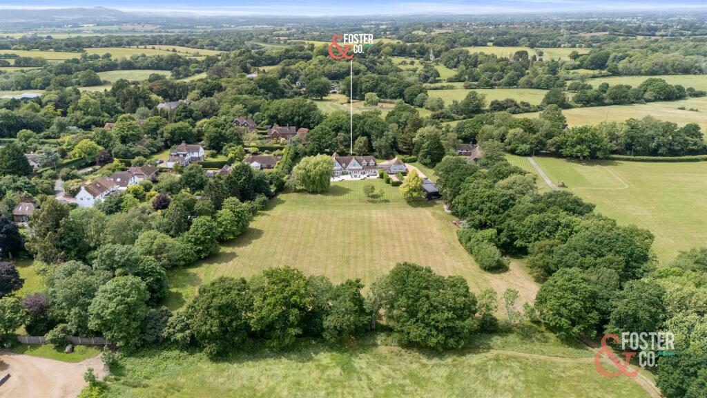 Blackstone Lane, Blackstone Lodge-050logo.jpg