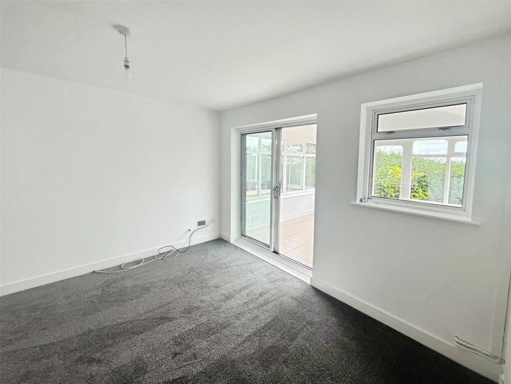 Sitting Room  No. 15