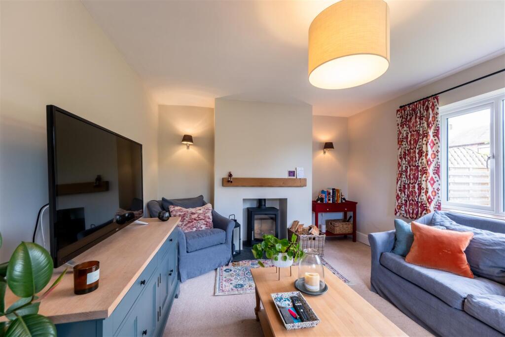 10 Abbotts Road-011.jpg