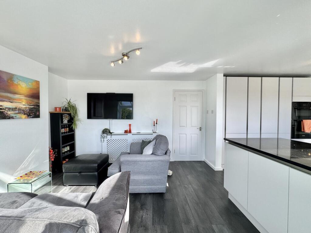 Kitchen / Dining / Day Room