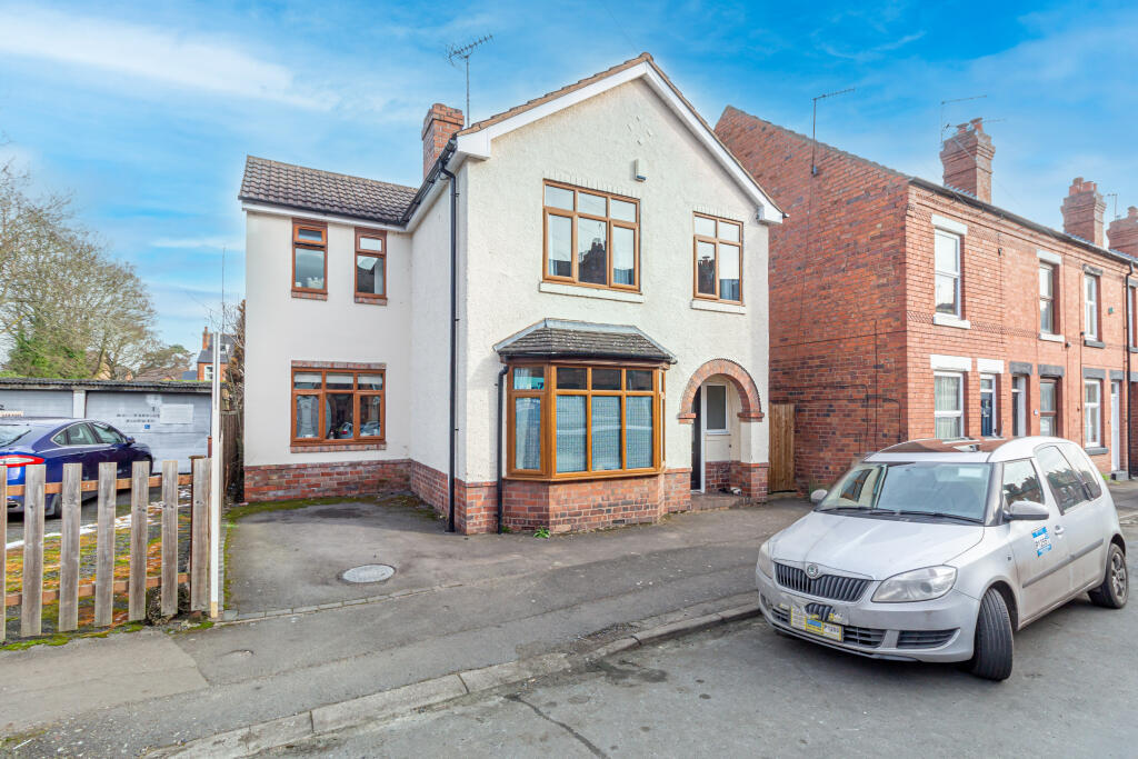 Albert Road, Kidderminster, DY10