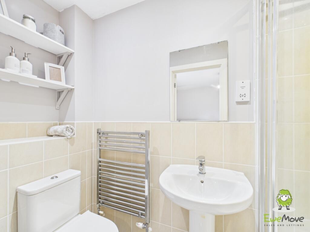 EweMove Estate Agents Basingstoke 