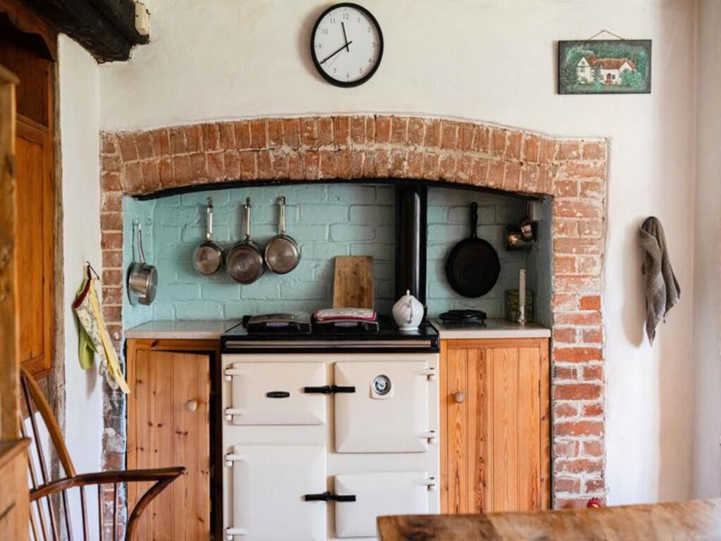 Hill Farmhouse Gr...