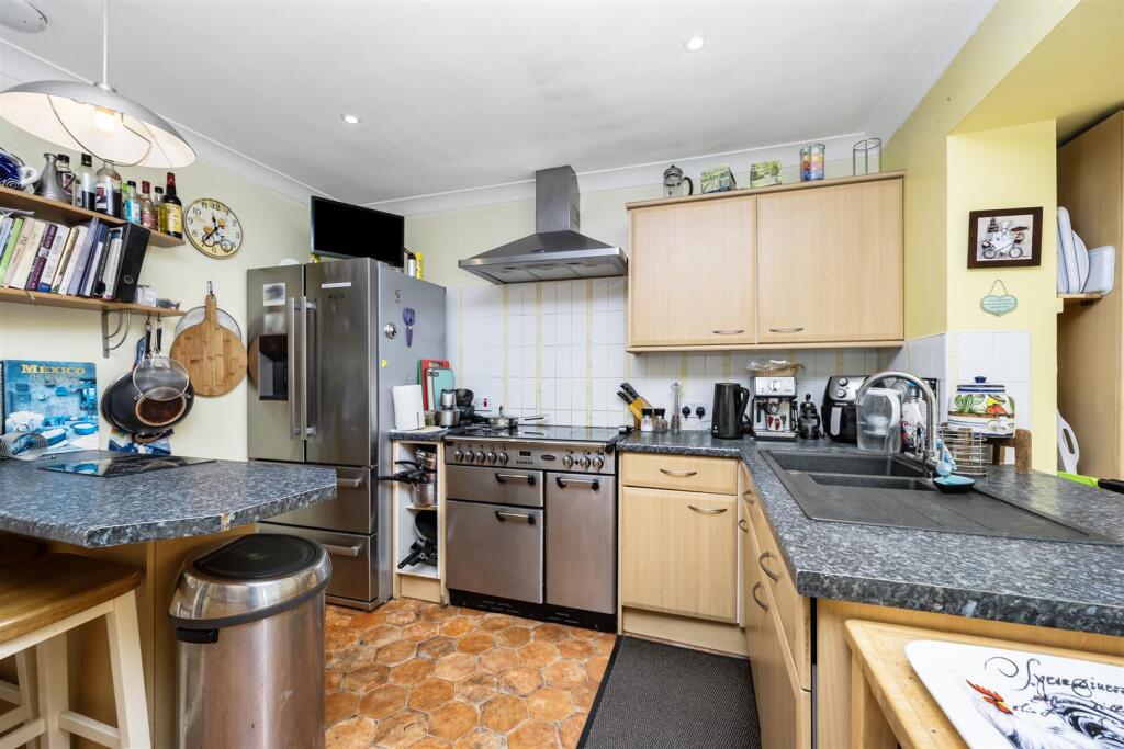 Kitchen/Breakfast Room