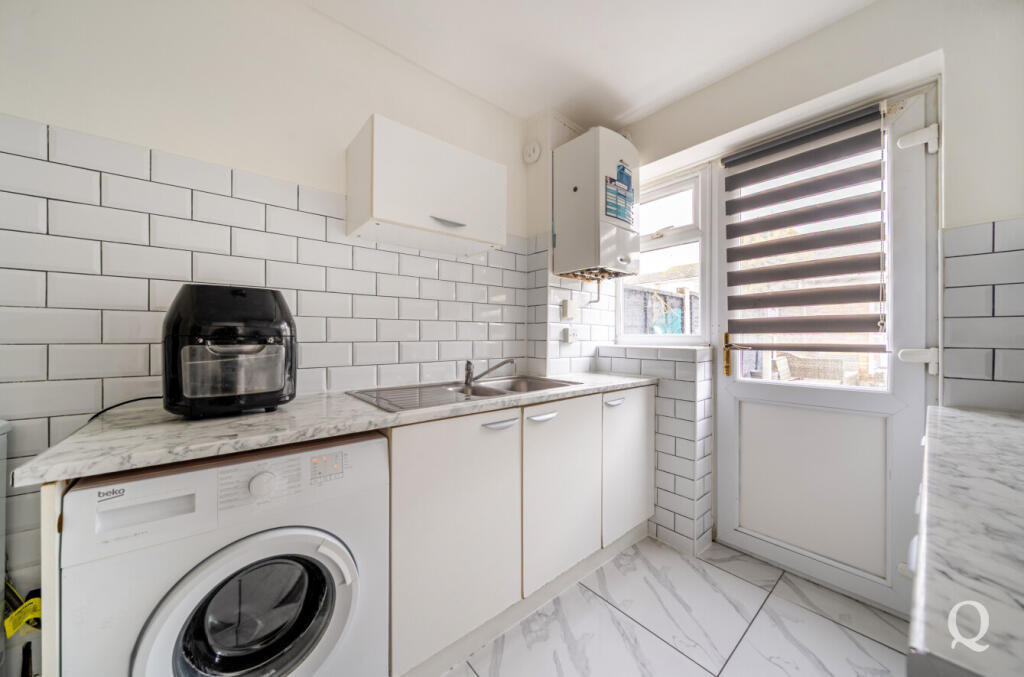 14115d4c-c6c1-45e...